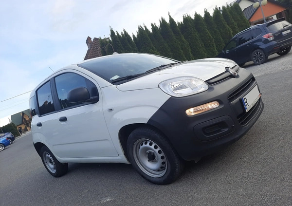 Fiat Panda cena 31000 przebieg: 100000, rok produkcji 2021 z Jarosław małe 79